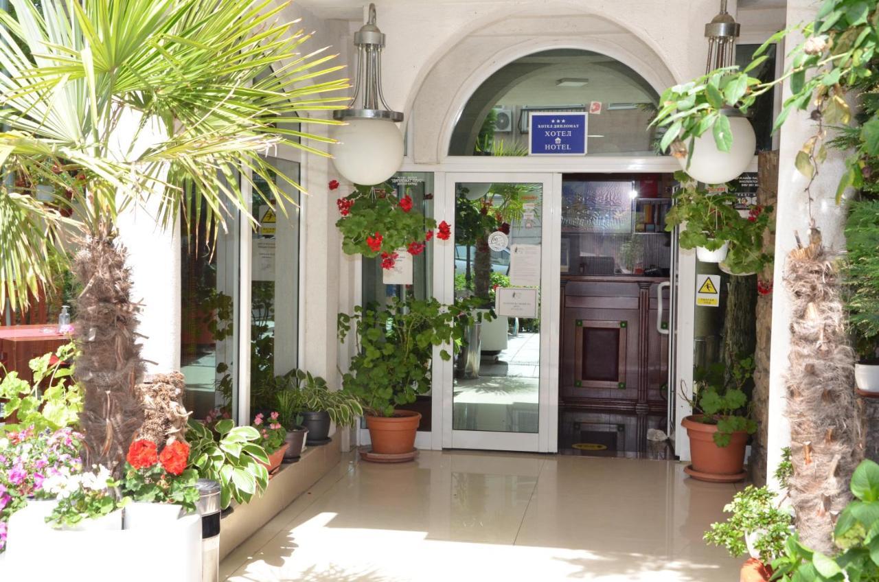 Hotel Diplomat Plus Ohrid Exterior photo